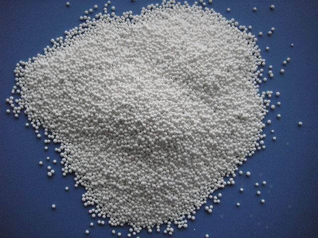 Calcium sulfite granules