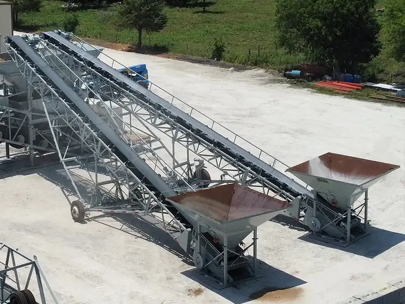 Rubber Mobile Belt Conveyor With Hopper