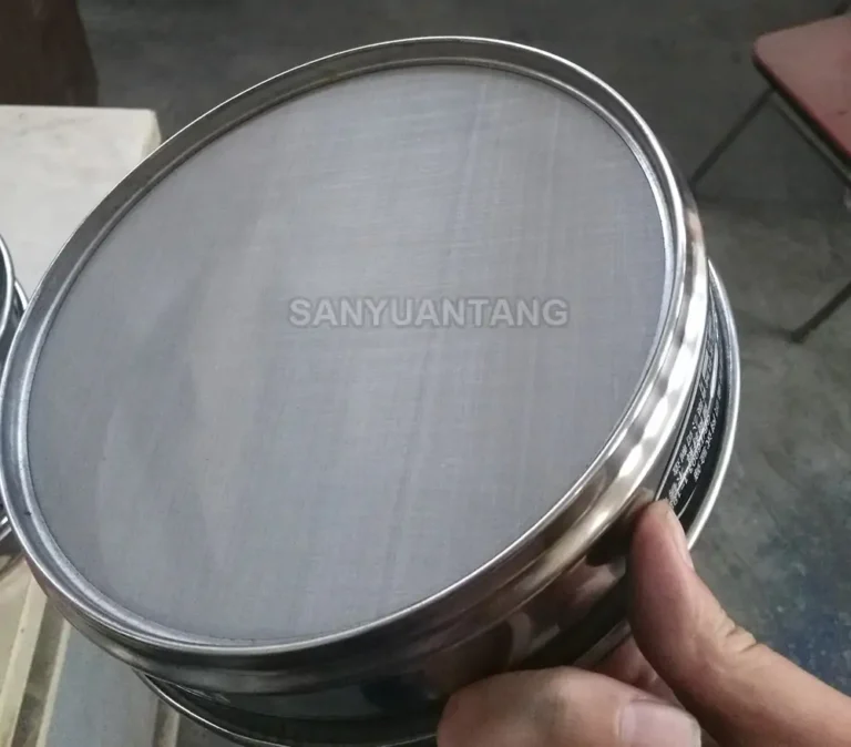 Clean a Mesh Strainer