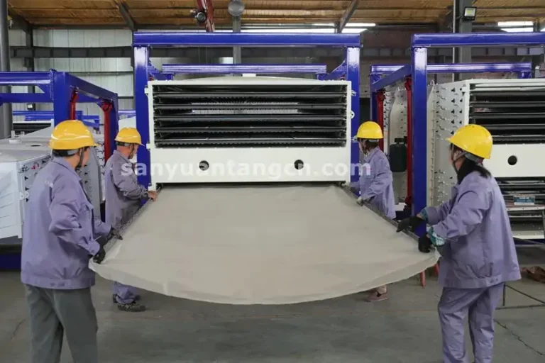 Clean a Mesh Strainer