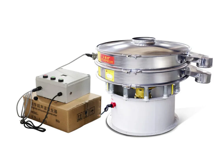 Ultrasonic vibrating screen